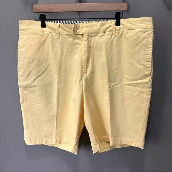 SOUTHER PINES BUTTER YELLOW FLAT FRONT SHORTS GOLF CASUAL BEACH 38W - Picture 1 of 4